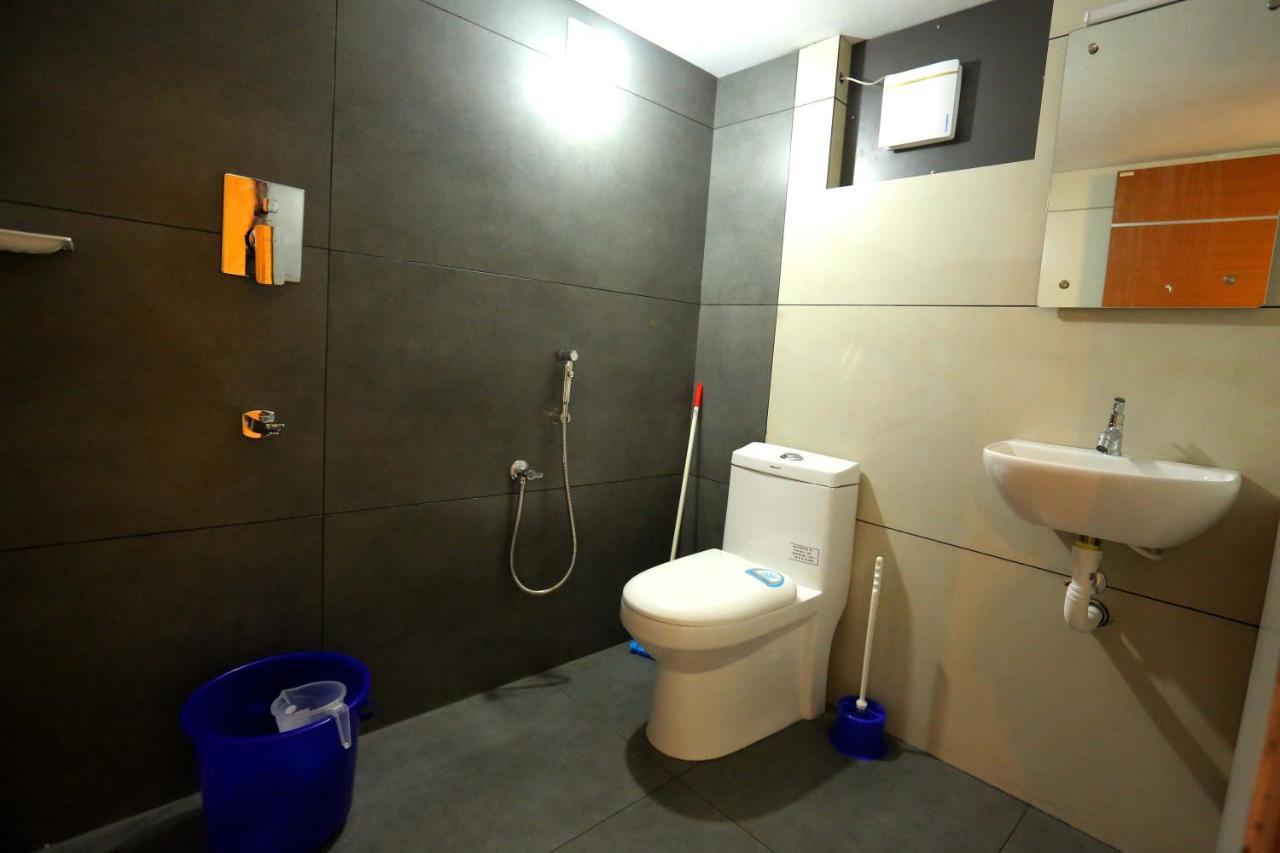 Kira Palace Residency 호텔 에르나쿨람 외부 사진