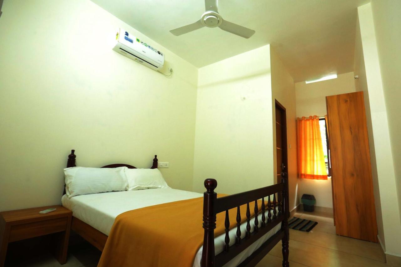 Kira Palace Residency 호텔 에르나쿨람 외부 사진